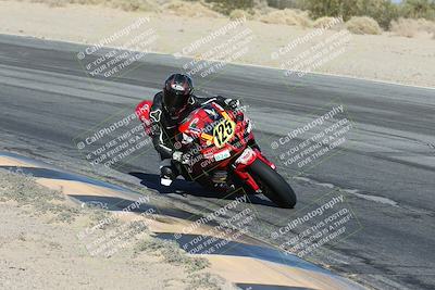 media/Dec-04-2025-Racers Edge (Thu) [[5ebc9f124d]]/3-B Group/7-Session 4 (Turn 10 Inside)/